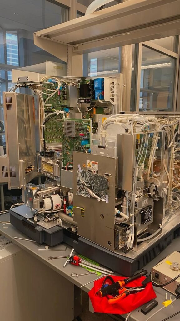 Mission-critical Satellite Connectivity, UK-Chartered ACCA & Engineer (CEng) Membership, MBA in Supply Chain and Logistics Management, Oil and Gas Solutions,https://ukaccamembership.cloud/mission-critical-satellite-connectivity/